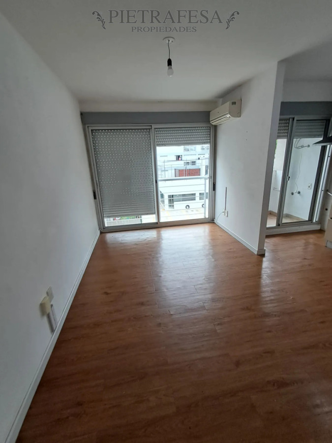 Apartamento ID.15551 - Apartamento en venta, 2 dormitorios, 1 baño, terraza lavadero. Union.
