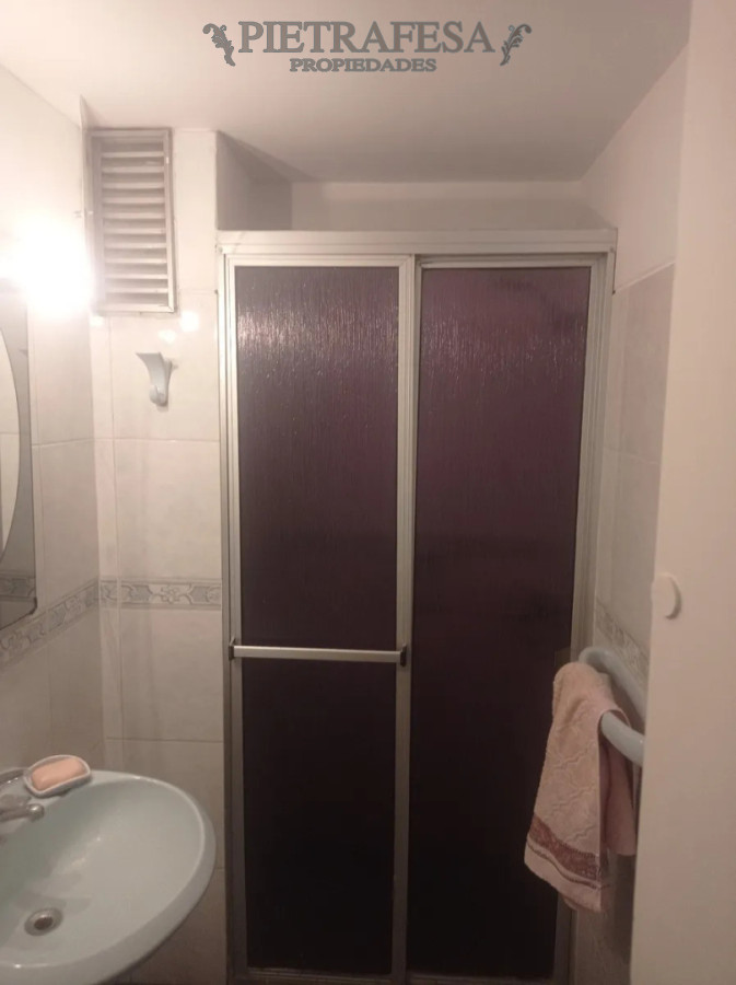 Apartamento ID.15034 - Apartamento en venta, 2 dormitorios, 1 baño, terraza. Centro.