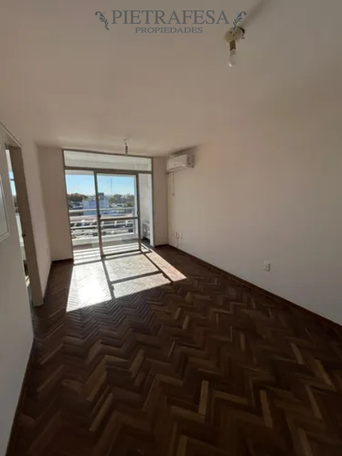Apartamento ID.13762 - Apartamento en alquiler, 2dormitorios, 1baño, terraza. Tres Cruces.