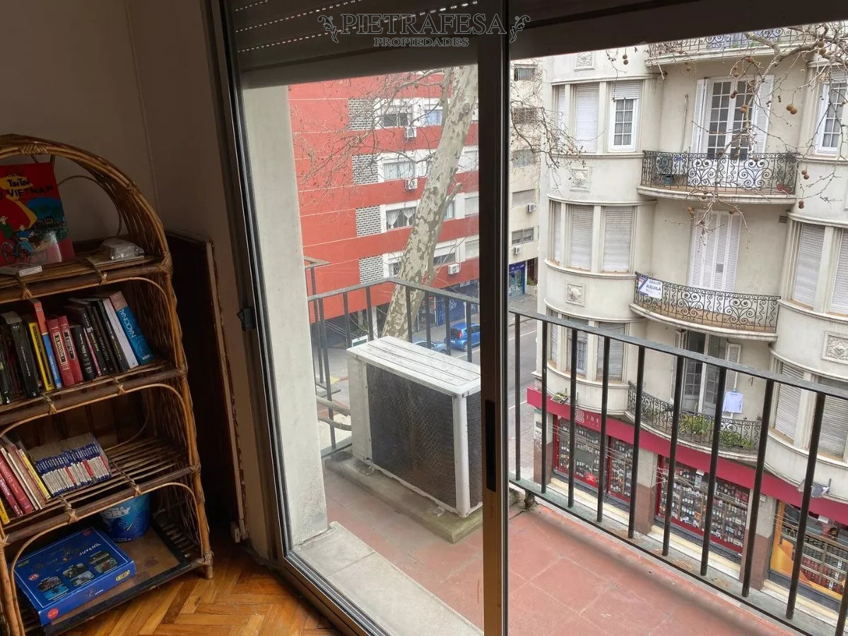 Apartamento ID.7472 - Apartamento en venta 1 dormitorio, 1 baño y balcón-Calle Soriano -Centro