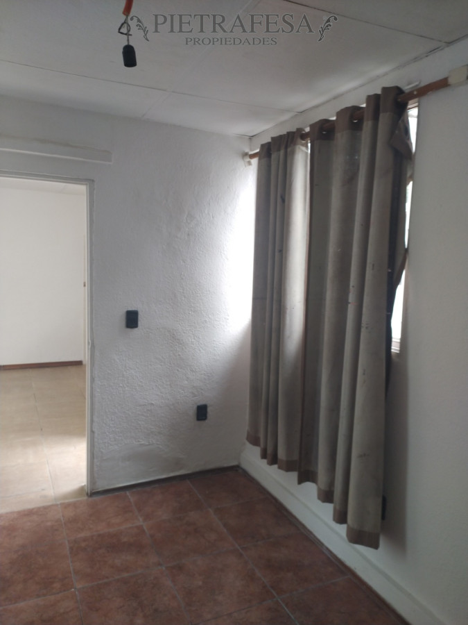 Apartamento ID.6586 - Padrón con 6 aptos con renta en venta- Celiar- Flor de Maroñas 