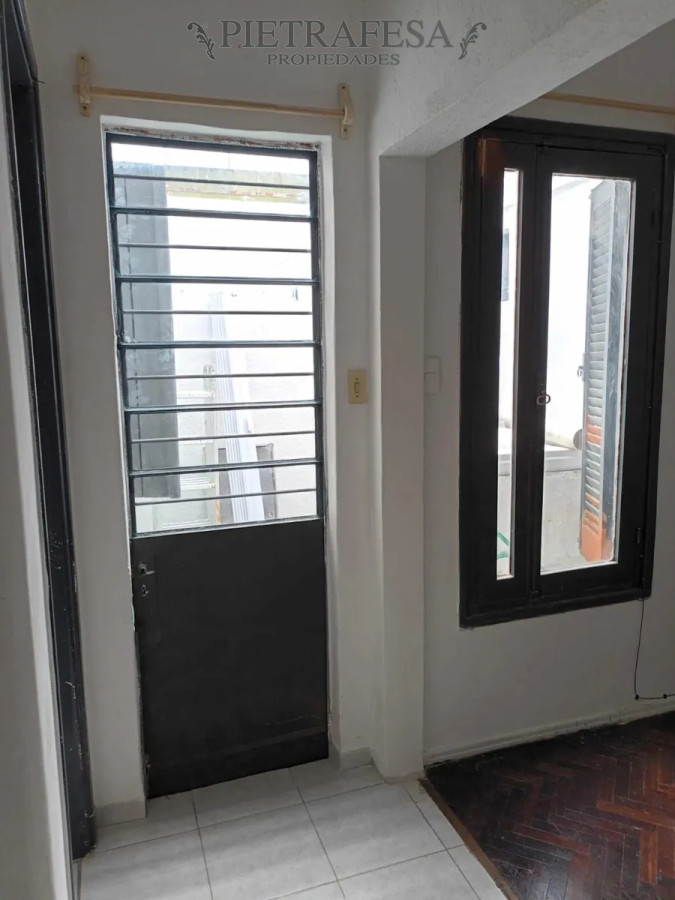Apartamento ID.13938 - Apto en alquiler, 1 dormitorio, 1 baño, patio-Cerrito