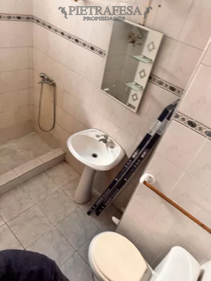 Apartamento ID.12887 - Apartamento en alquiler, monoambiente, 1baño, balcón. Pocitos.