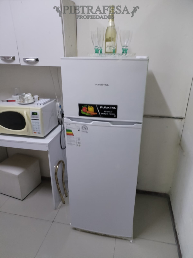 Apartamento ID.13896 - Apartamento en alquiler, 1 dormitorio, 1 baño. Brazo Oriental.