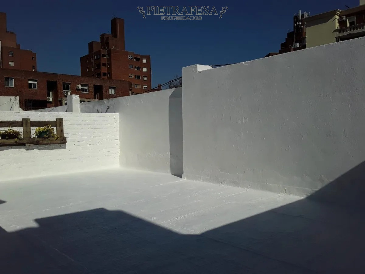 Apartamento ID.4428 - Apartamento en venta con renta - 2 dormitorios- 1 baño - azotea - Av. Gonzalo Ramírez - Palermo