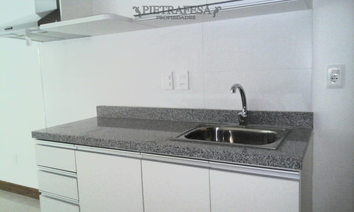 Apartamento ID.1409 - Monoambiente con renta en venta - Rio Negro - Centro 