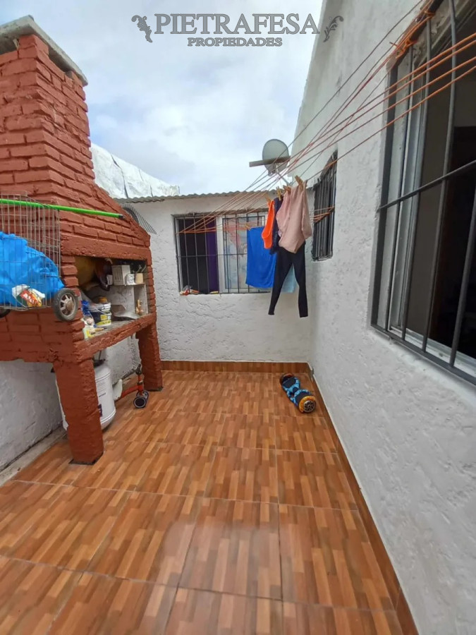 Apartamento ID.13451 - Apto en venta 2 dormitorios, 1 baño, patio-Villa Española 