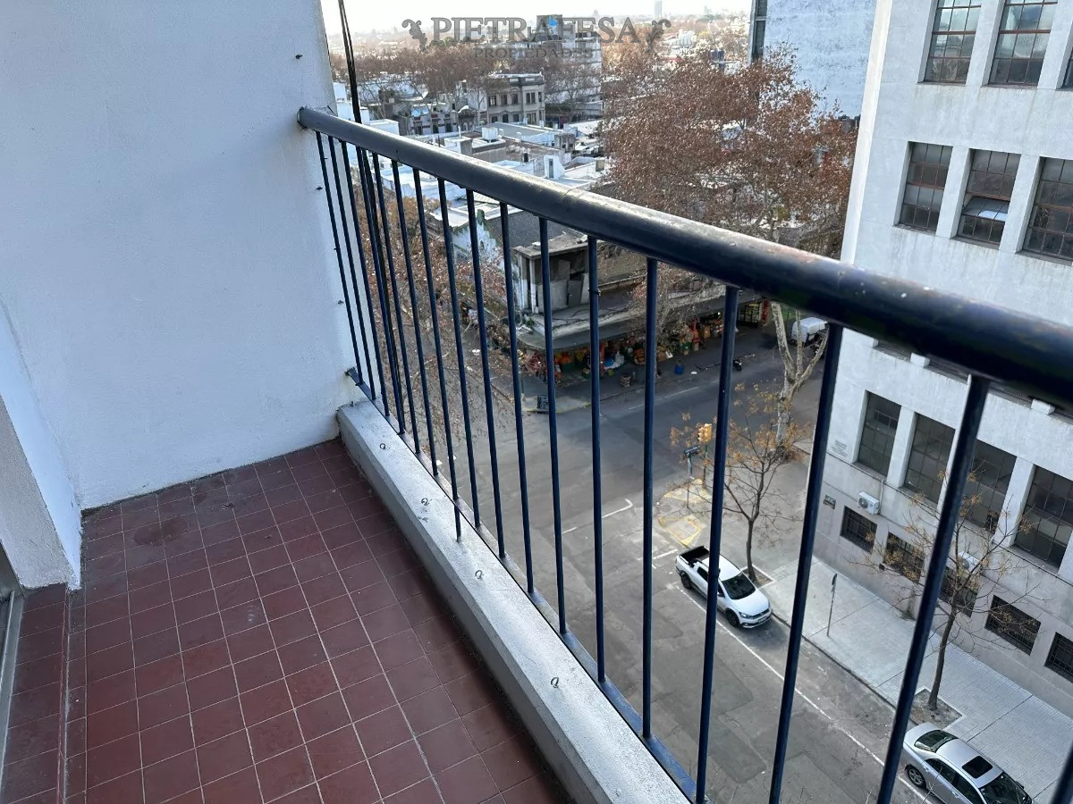 Apartamento ID.6953 - Apartamento en venta con renta 2 dormitorios 2 baños y balcón- Eduardo Acevedo- Cordón