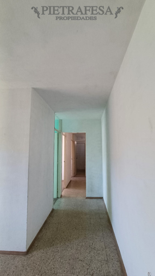 Apartamento ID.15483 - Apartamento en venta, 3 dormitorios, 1 baño, terraza lavadero. Malvin Norte.