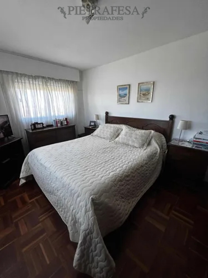 Apartamento ID.13564 - Apartamento en alquiler, 3dormitorios, 1baño, terraza lavadero, garaje. Buceo.