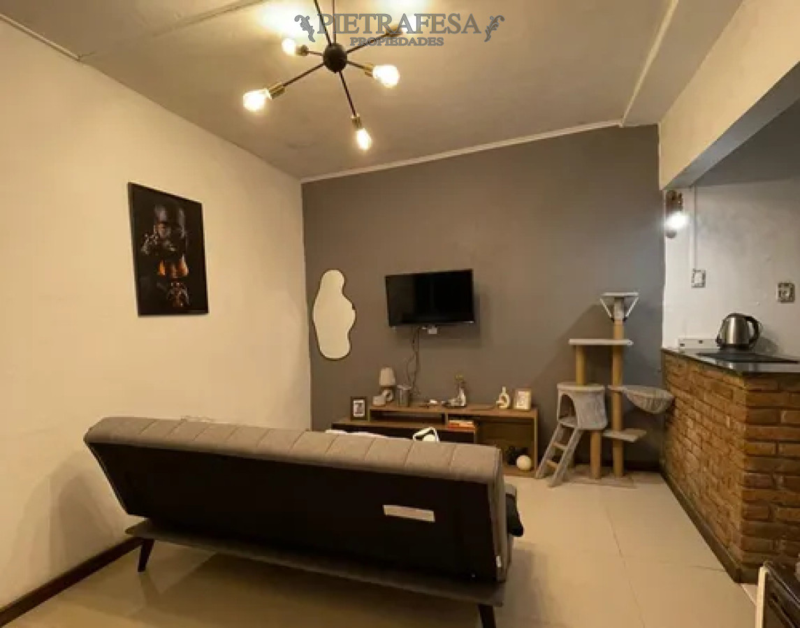 Apartamento ID.13832 - Apartamento en alquiler, 1 dormitorio, 1 baño, patio, cochera. Lomas de Solymar.