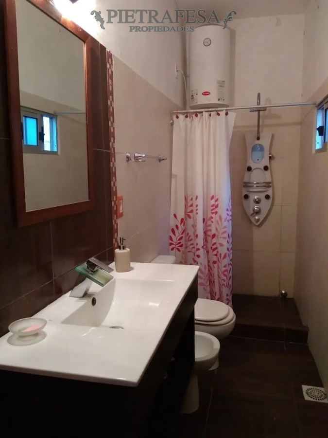 Apartamento ID.1387 - Apartamento en alquiler 2 dormitorios 1 baño 25 de Mayo Ciudad Vieja