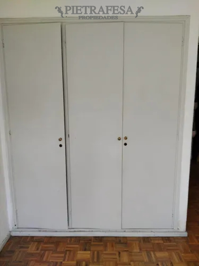 Apartamento ID.13903 - Apartamento en alquiler, 3 dormitorios, 2 baño, balcón, garaje. Cordón.