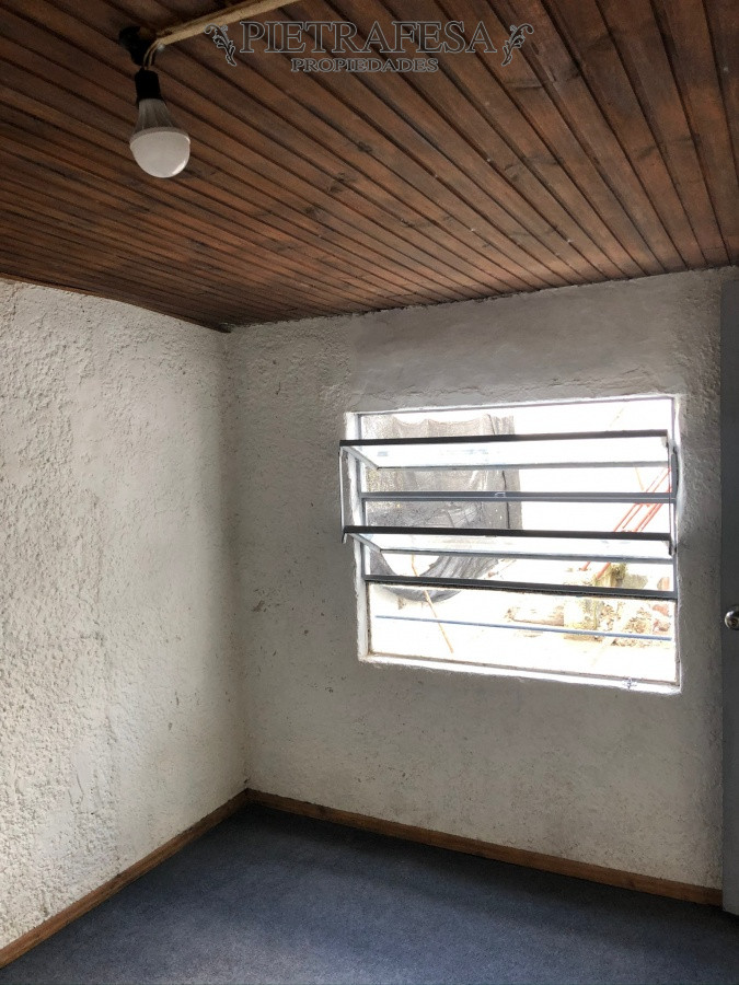 Apartamento ID.5619 - Apartamento con renta 2 dormitorios, 1 baño y patio- Juan Francisco Martínez -Villa Española