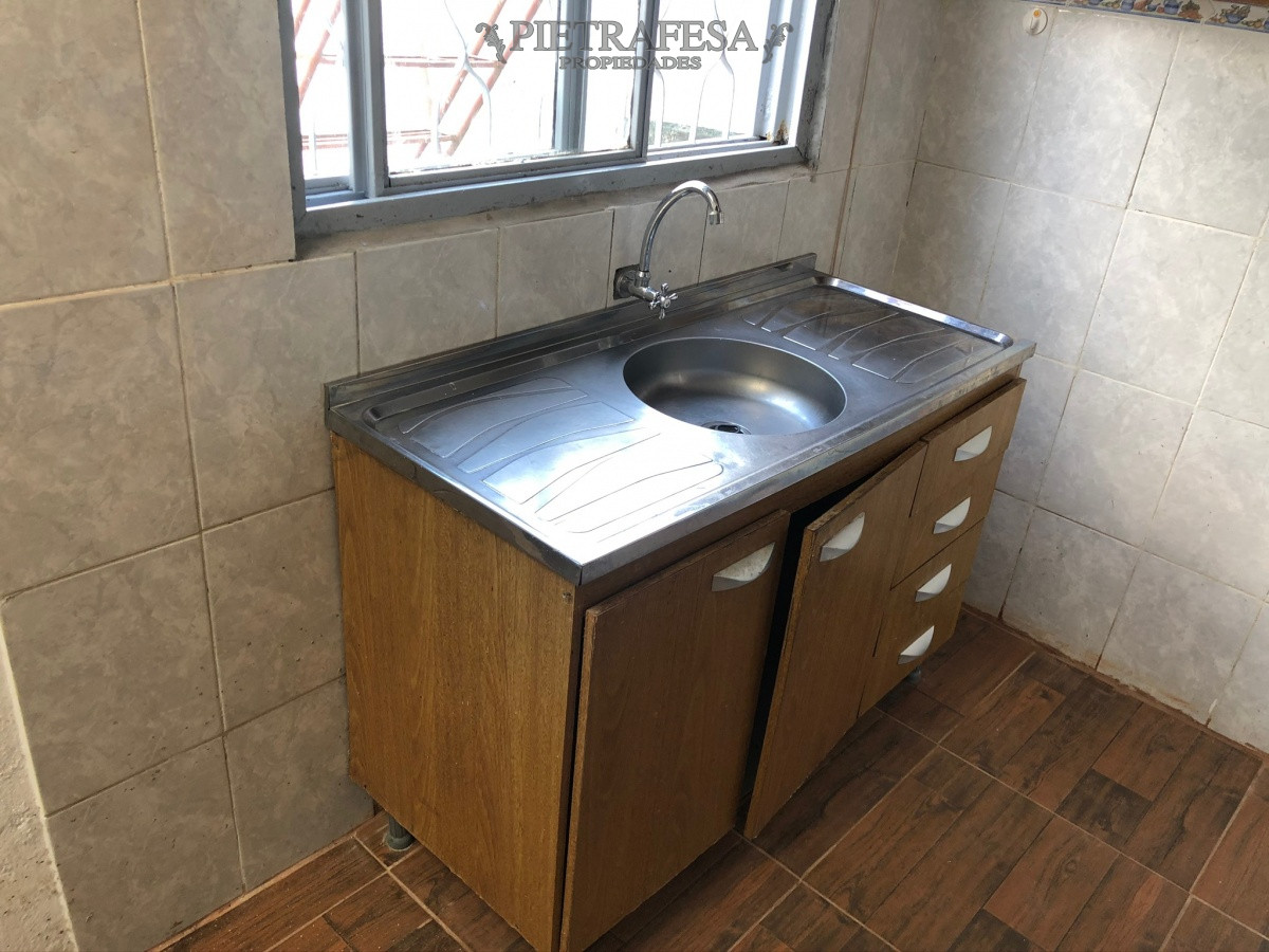Apartamento ID.5619 - Apartamento con renta 2 dormitorios, 1 baño y patio- Juan Francisco Martínez -Villa Española