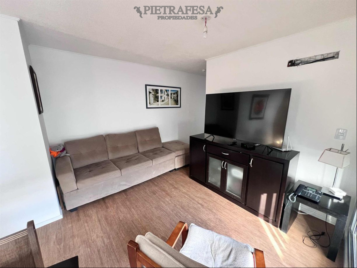 Apartamento ID.15007 - Apartamento en venta, 2 dormitorios, garaje -La Blanqueada-Con renta