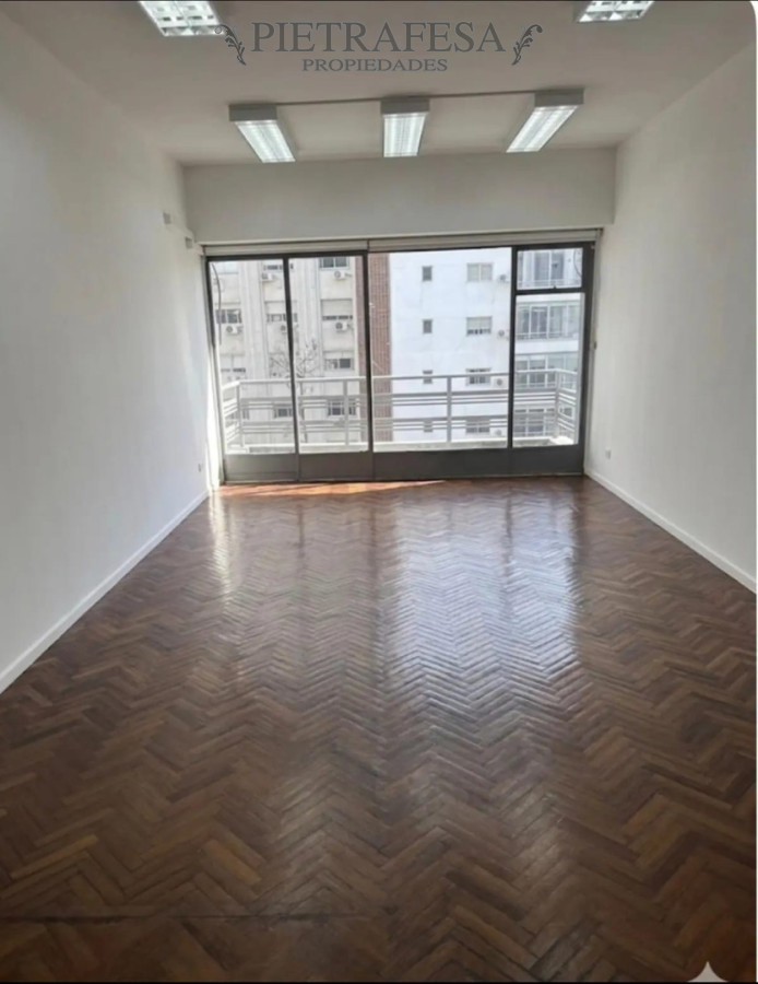 Apartamento ID.16035 - ¡EXCELENTE OPORTUNIDAD SOBRE AV. DEL LIBERTADOR!