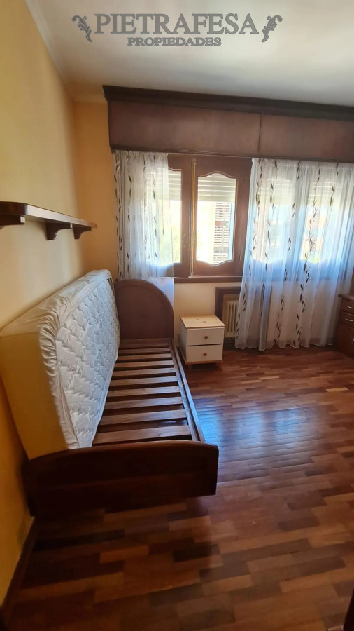 Apartamento ID.12681 - Apartamento en alquiler, 2dormitorios, 1baño, terraza, amueblado. Pocitos.