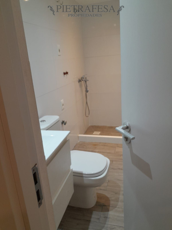 Apartamento ID.15329 - Apartamento en venta, 1 dormitorio, 1 baño, balcón. Palermo. Con Renta hasta Dic 2026.
