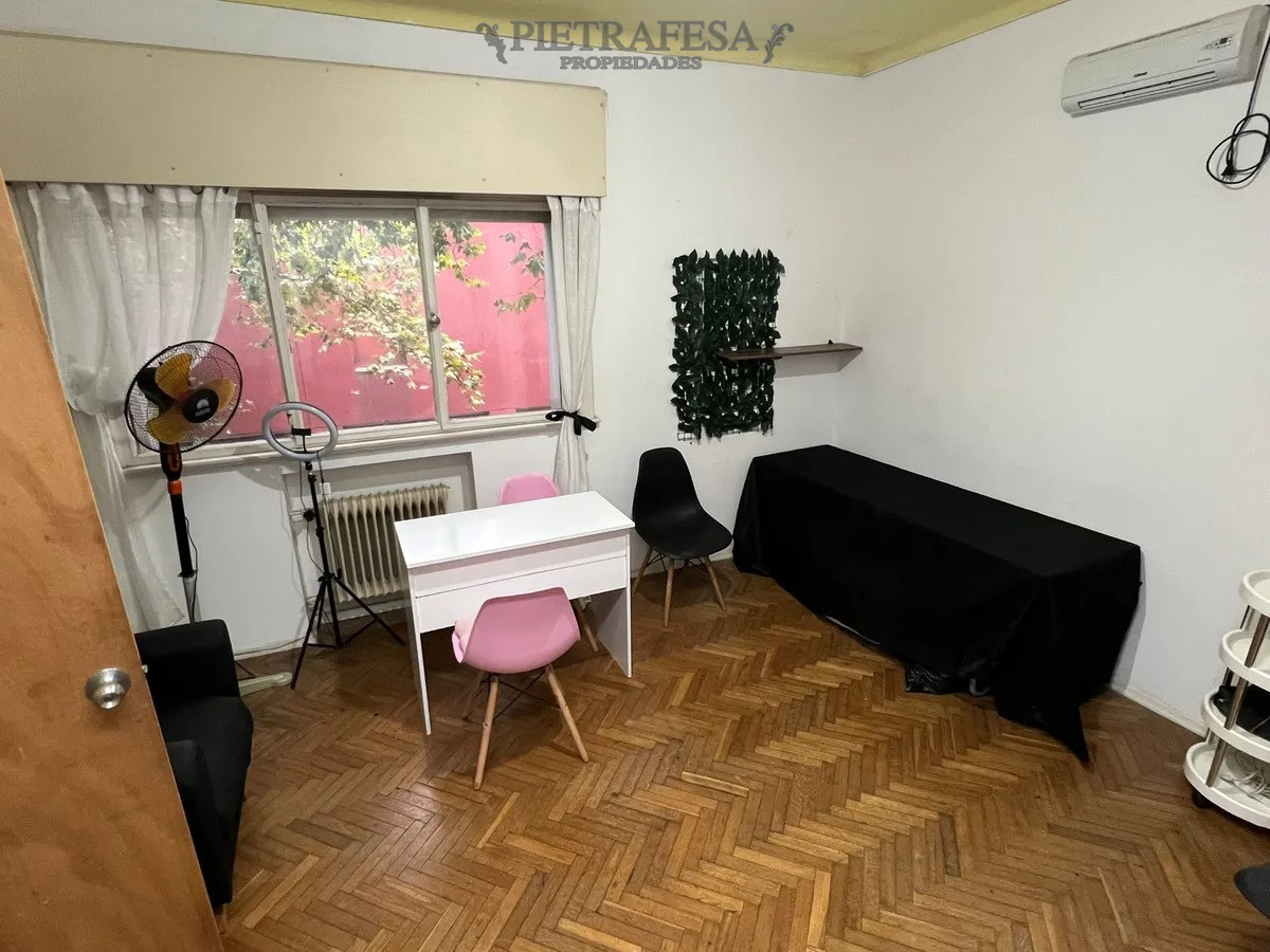 Apartamento ID.13868 - Apartamento en Venta - 4 Dormitorios - 2 Baños - Balcón y Terraza - Centro