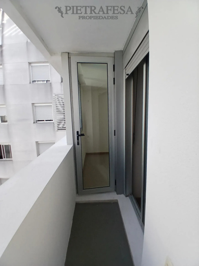 Apartamento ID.16397 - Apartamento en venta, 1 dormitorio, 1 baño, balcón. Cordón