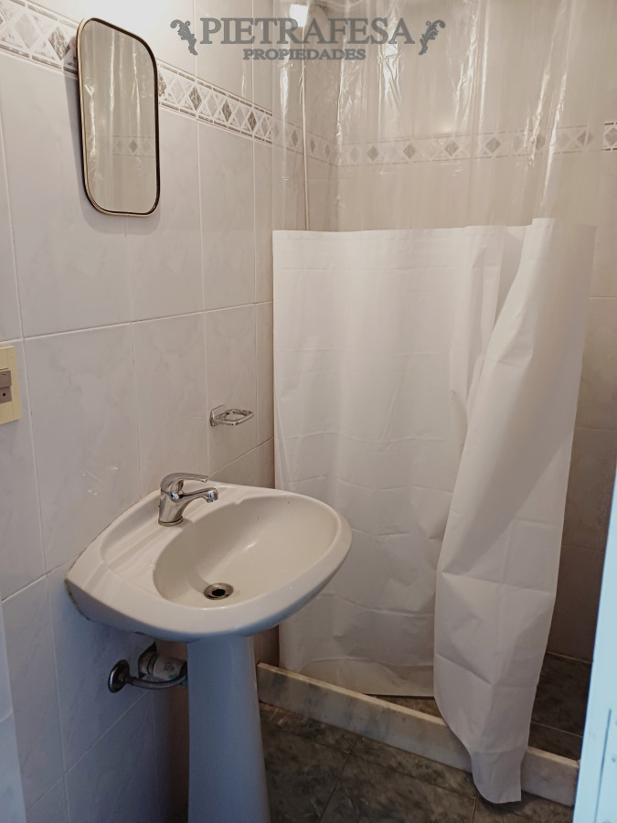 Apartamento ID.9011 - Apartamento en alquiler, Monoambiente, 1 baño, terraza. Centro.