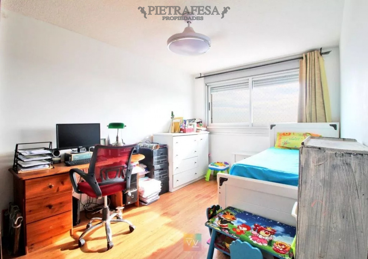 Apartamento ID.7119 - Apartamento en venta con renta, 2 dormitorios, 1 baño, terraza, Bv. Gral Artigas, Jacinto Vera.