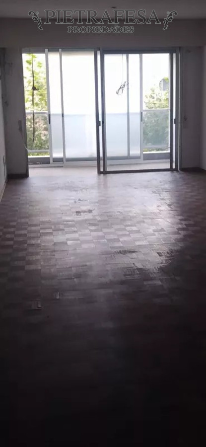 Apartamento ID.11901 - Amplio monoambiente en venta- Tres Cruces 