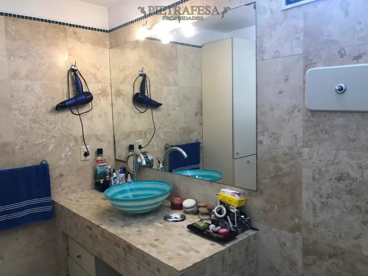 Apartamento ID.4000 - Apartamento Penthouse en venta - 4 dormitorios - 4 baños - garaje x 2 - Chucarro -Pocitos