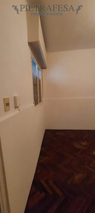 Apartamento ID.16082 - Apartamento en alquiler, 1 dormitorio, 1 baño, patio. Capurro. Sin gastos comunes.