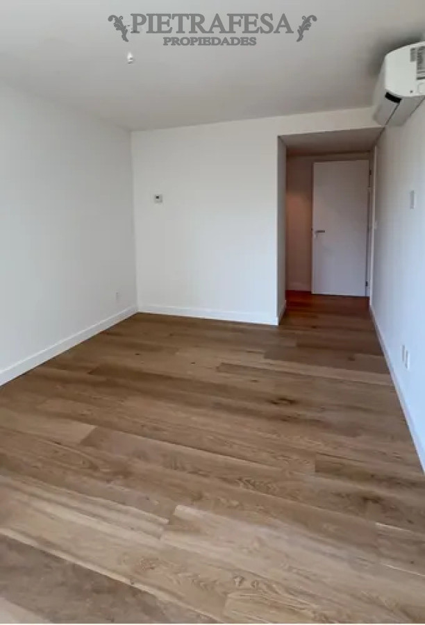 Apartamento ID.13272 - Apartamento en alquiler, 2dormitorios, 2baños, terraza, garaje. Punta Carretas.