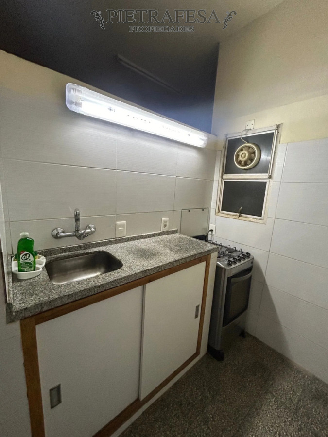 Apartamento ID.15105 - Apartamento en venta, monoambiente, 1 baño. Cordón.