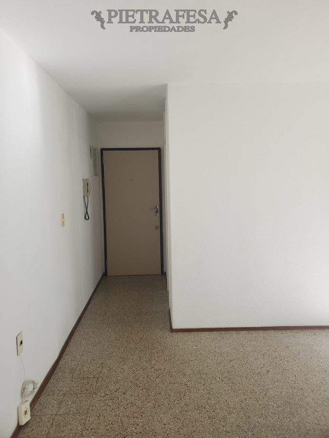 Apartamento ID.2743 - Apartamento en venta con renta 2 dormitorios 1 baño- Euskalerria 71- Malvin Norte