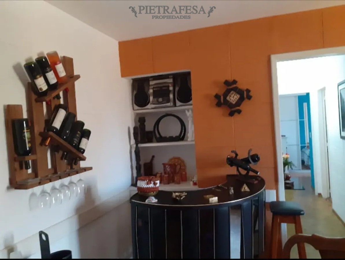 Apartamento ID.4860 - Apartamento en venta, 2 dormitorios, 1 baño, cochera, Cno Carrasco, Complejo Vicman, Malvin Norte.