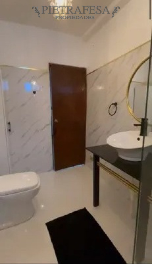Apartamento ID.13832 - Apartamento en alquiler, 1 dormitorio, 1 baño, patio, cochera. Lomas de Solymar.