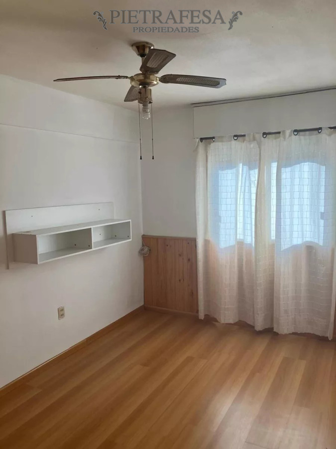 Apartamento ID.8050 - Apartamento en venta 3 dormitorios, 1 baño- Jaime Roldos y Pons-Pérez Castellanos