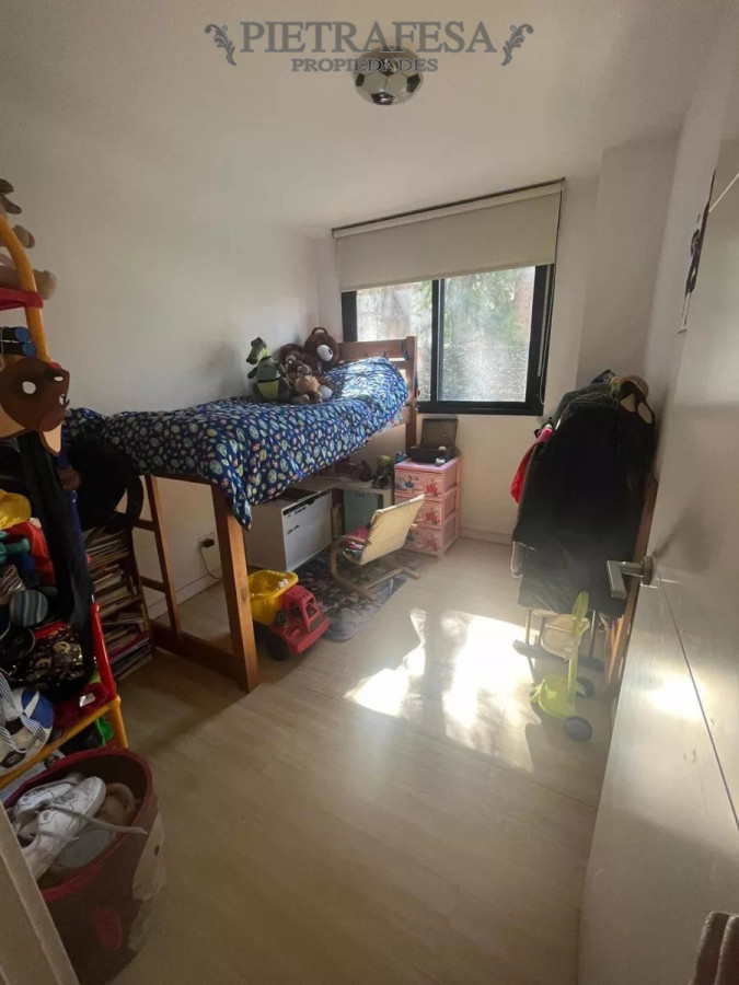 Apartamento ID.8554 - Apartamento en venta 3 dormitorios, 2 baños, patio y garaje-Millán-Prado