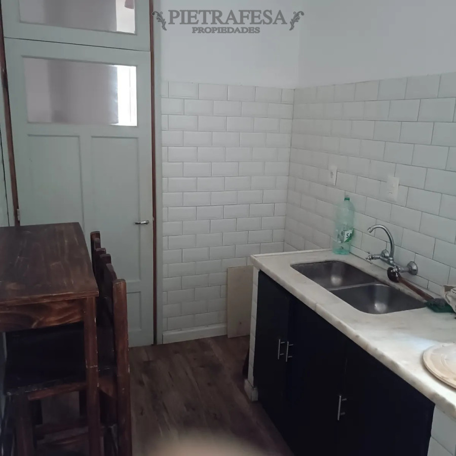 Apartamento ID.13857 - Apto en venta sobre avenida, 4 dormitorios, 2 baños- Centro