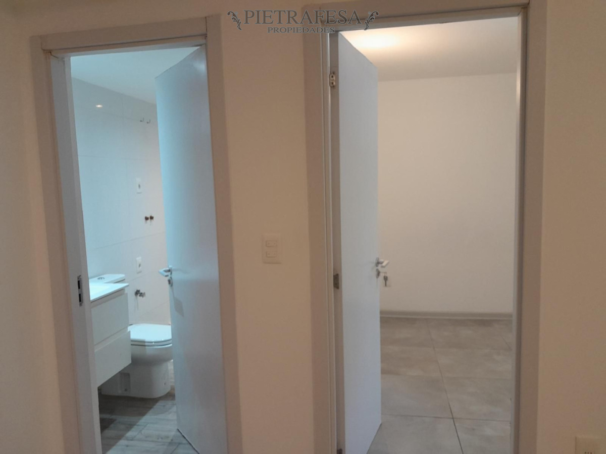 Apartamento ID.15329 - Apartamento en venta, 1 dormitorio, 1 baño, balcón. Palermo. Con Renta hasta Dic 2026.