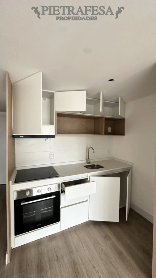 Apartamento ID.15691 - Apartamento en venta, monoambiente, 1 baño, terraza. Gastos bajos. Pocitos.