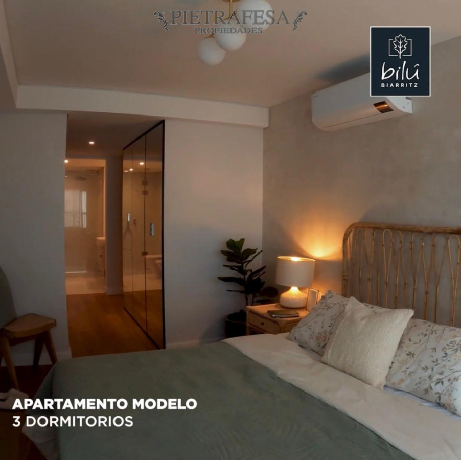 Apartamento ID.14255 - Apartamento de lujo Punta Carretas · 3 dormitorios · 4 baños · a metros del mar!