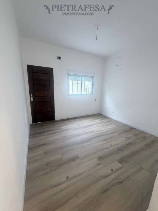 Apartamento ID.16318 - Apartamento en venta, 1 dormitorio, 1 baño, patio, parrillero. La Blanqueada.