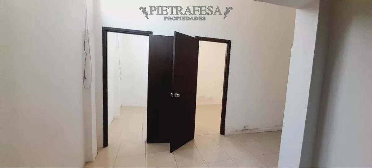 Apartamento ID.11115 - Apto con renta 2 dormitorios, 1 baño-Colón