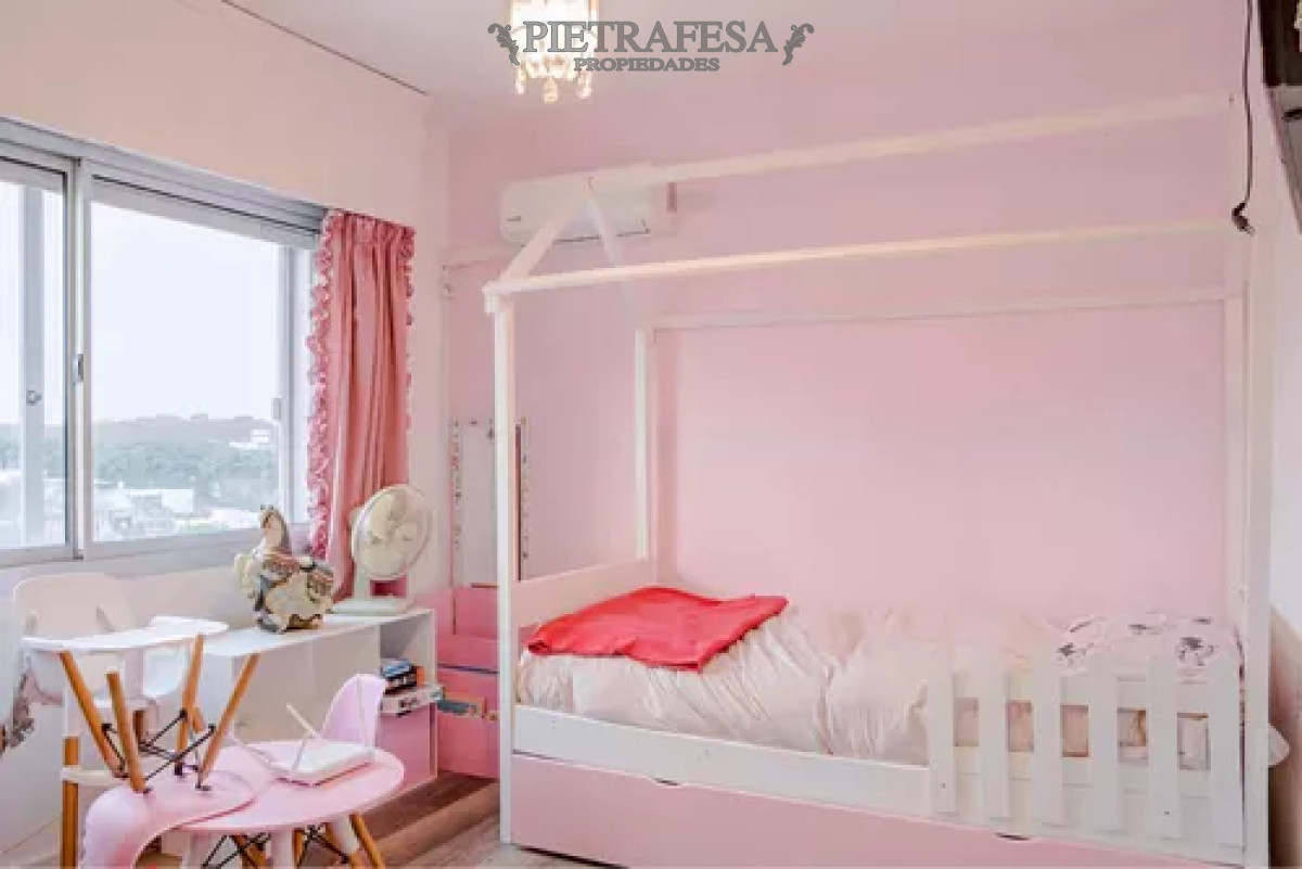 Apartamento ID.12431 - Apartamento en alquiler, 3dormitorios, 2baños, terraza, garaje, amueblado. Malvin.