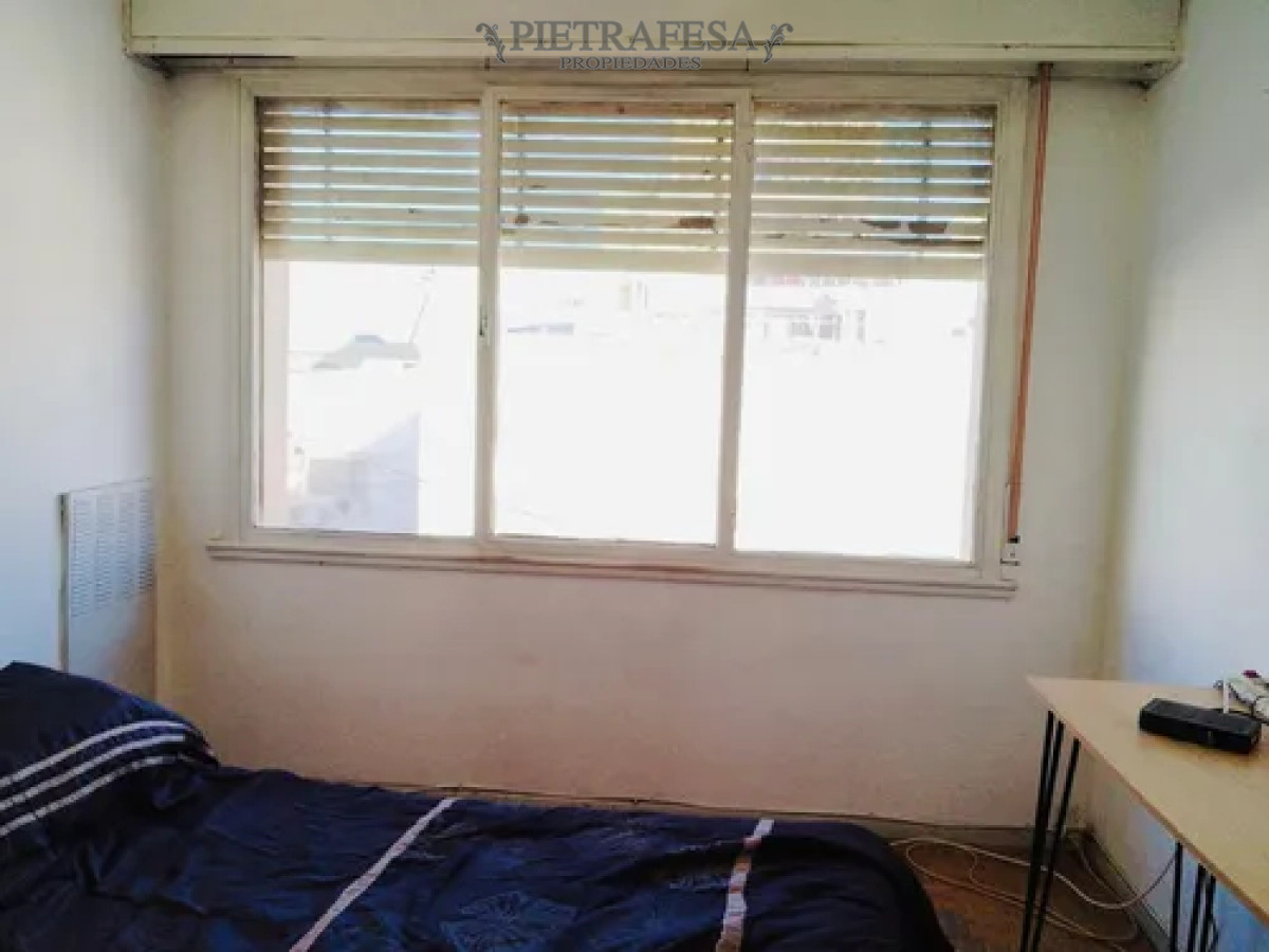 Apartamento ID.13903 - Apartamento en alquiler, 3 dormitorios, 2 baño, balcón, garaje. Cordón.