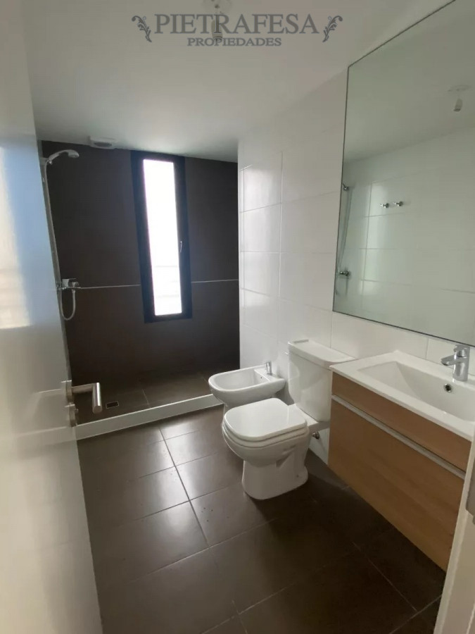 Apartamento ID.7259 - Apartamento en alquiler, 2 dormitorios, 1 baño, terraza, Felipe Sanguinetti, Unión.