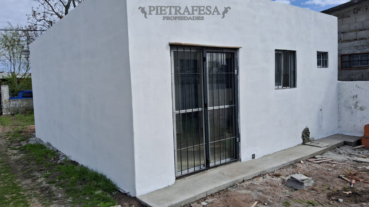 Apartamento ID.5348 - Apartamento en alquiler, 1 dormitorio, 1 baño , patio, cochera, Zorrilla de San Martin, Paso Carrasco.