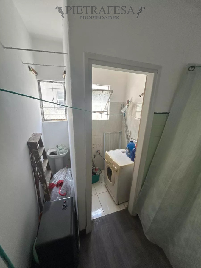 Apartamento ID.11700 - Apto en venta 2 dormitorios, 1 baño, balcón-Centro