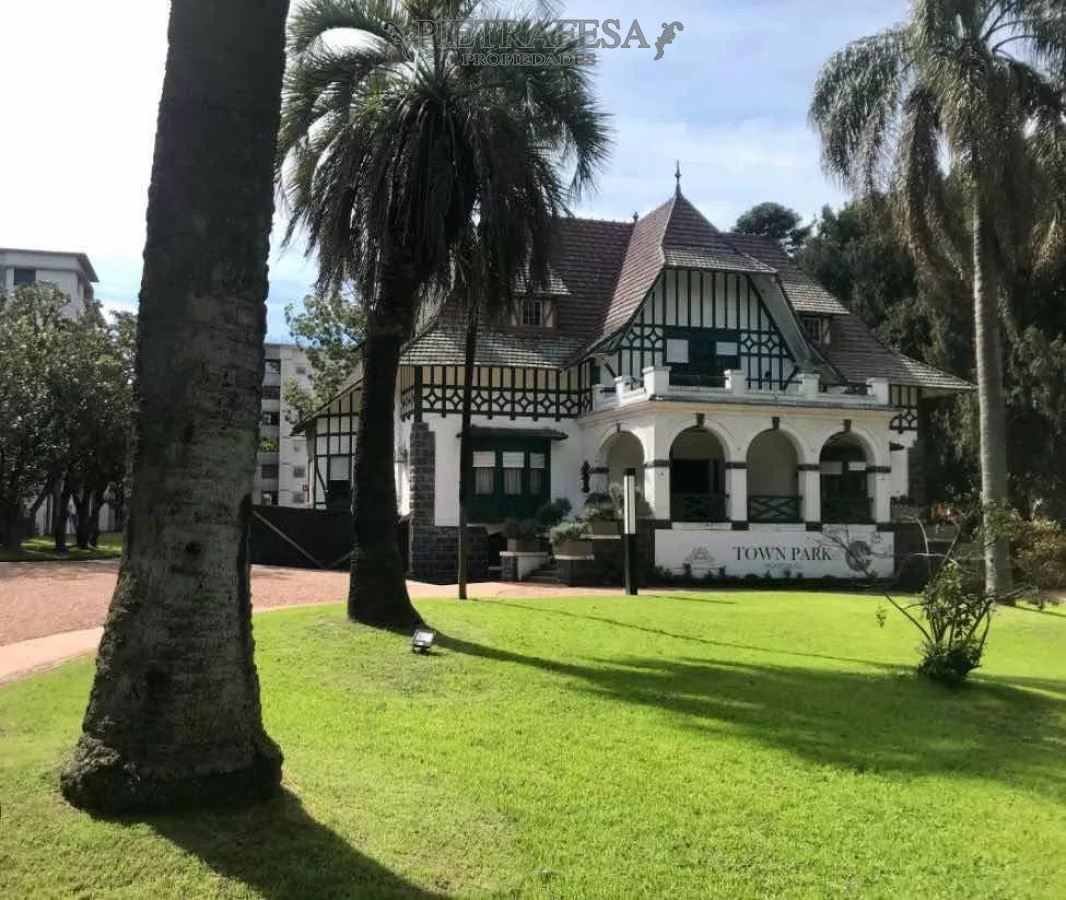 Apartamento ID.8554 - Apartamento en venta 3 dormitorios, 2 baños, patio y garaje-Millán-Prado