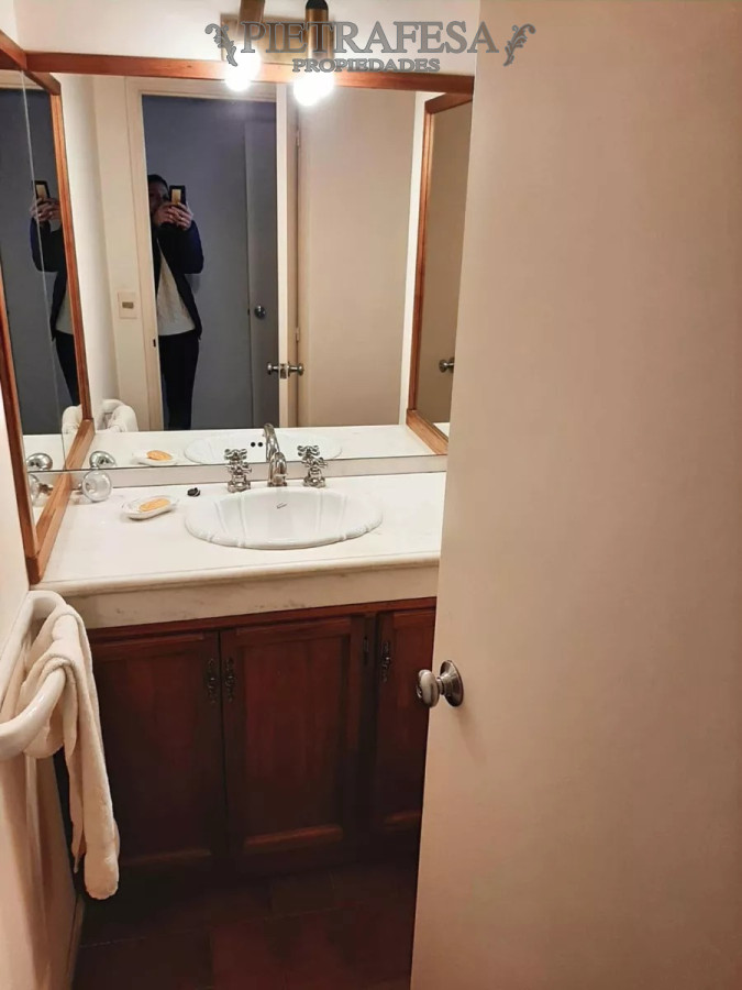 Apartamento ID.7176 - Apartamento en venta, nuda propiedad, 2 dormitorios, 3 baños y garaje-Juan De León -Buceo